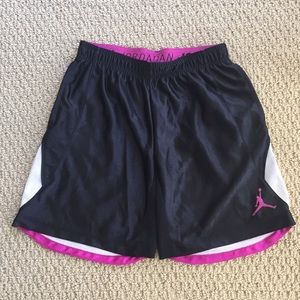 🏀 Jordan basketball shorts Youth L